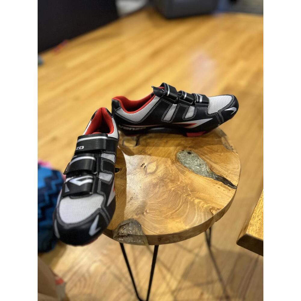 Venzo Cycling Shoes with Velcro Straps Sz W9/M7.5